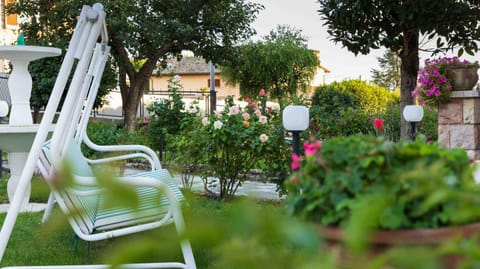 Spring, Day, Garden, Garden view