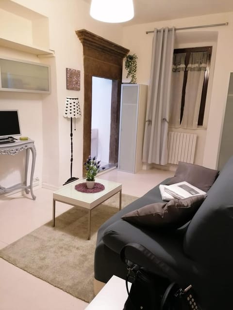 VITERBO ART APARTMENTS Apartment in Viterbo