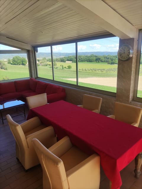 La petite grande Apartment in Provence-Alpes-Côte d'Azur