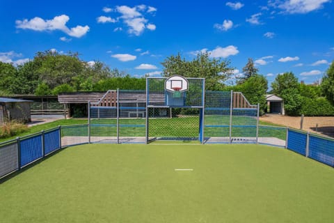 Crazy Villa Luigny 28 - Heated pool - City Stade - 1h20 Paris - 30P Villa in Normandy