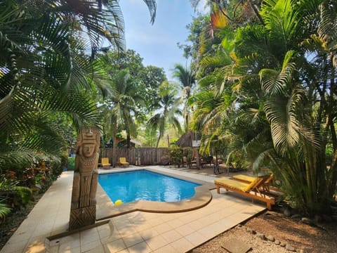 Property building, Restaurant/places to eat, Swimming pool, Breakfast