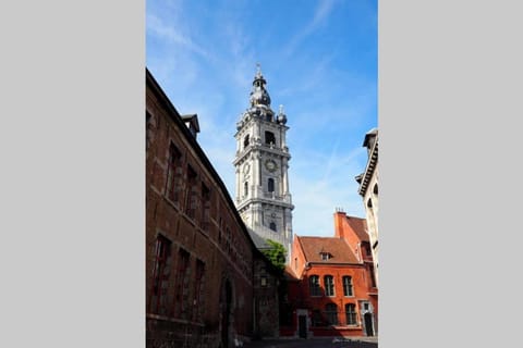 Pink studio Mons ✓ TOP position ! Apartment in Hauts-de-France