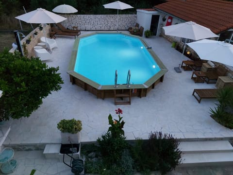 Balcony/Terrace, Pool view