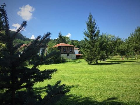 Property building, Garden