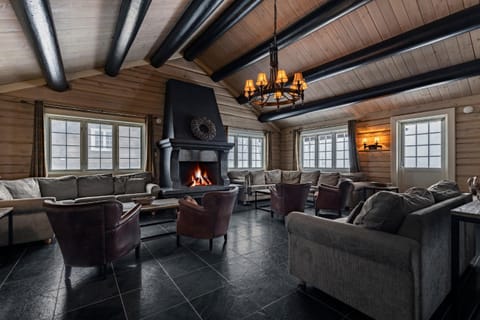 Living room, Seating area, fireplace