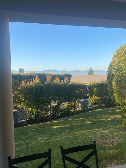 Garden view, Mountain view