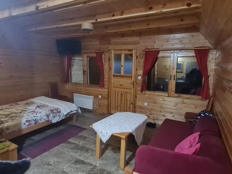 Markove kolibe 4, Uvac Nature lodge in Zlatibor District, Serbia