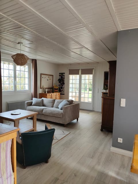 Le Gîte d'Odette House in Centre-Val de Loire