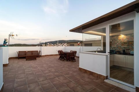 Patio, Balcony/Terrace, Sunrise, Sunset