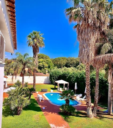 Facade/entrance, Bird's eye view, View (from property/room), Pool view