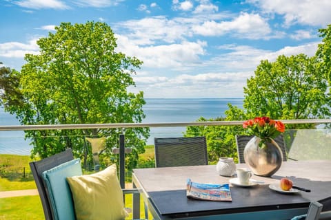 Balcony/Terrace, Food, Sea view