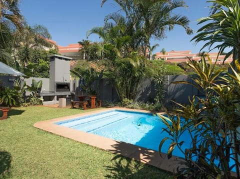 BBQ facilities, Garden, Swimming pool, Swimming pool