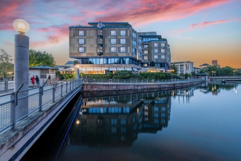 Property building, Sunset