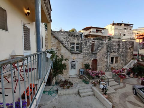 Property building, Balcony/Terrace, City view