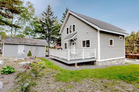 Property building, Day