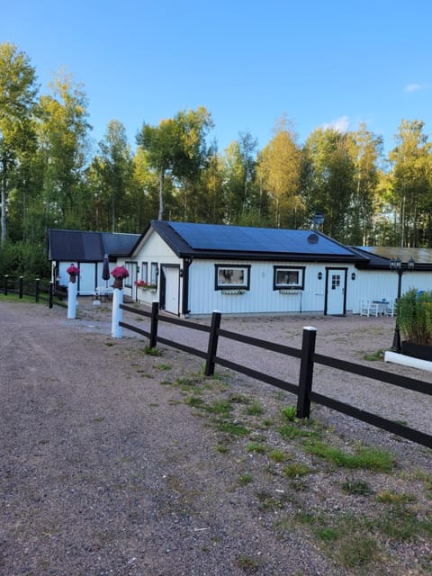 Property building, Parking