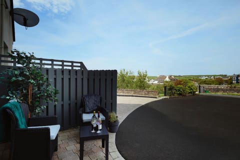 Studio D Apartment in Doolin