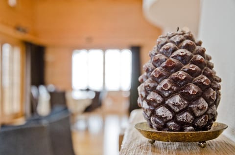 Living room, Decorative detail