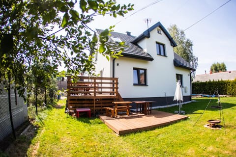 Property building, Garden, Garden, Garden view