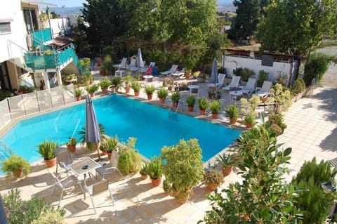Balcony/Terrace, Swimming pool