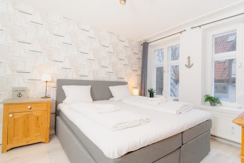 Admiralskoje direkt am Hafen Apartment in Flensburg