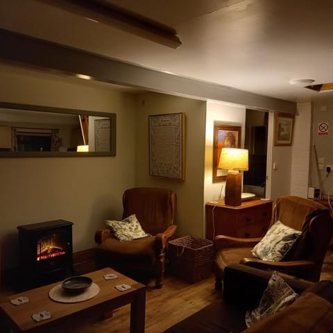 TV and multimedia, Living room, flat iron