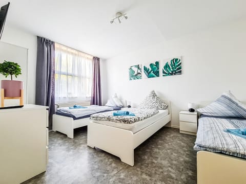 TV and multimedia, Bedroom