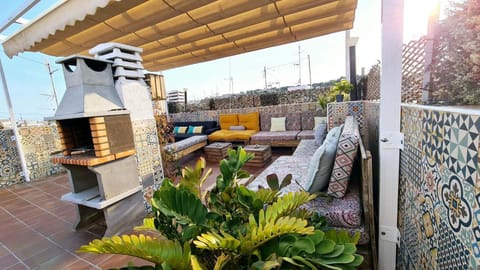 Property building, Day, BBQ facilities, View (from property/room), Balcony/Terrace, Seating area, Evening entertainment, Garden view