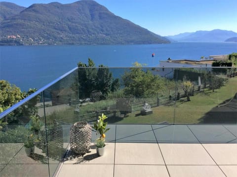 Lake view, Mountain view