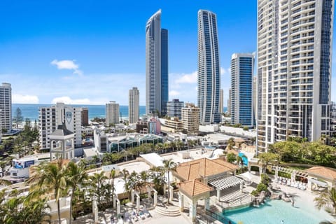 Natural landscape, Balcony/Terrace, City view, Pool view, Sea view, Swimming pool, Location
