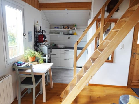 "Les Echalas" Chalet indépendant avec cuisine en Lavaux Unesco Apartment in Fribourg, Switzerland