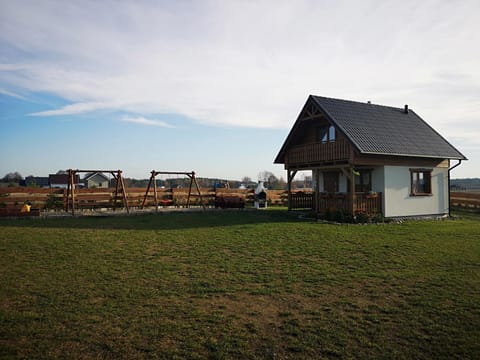 Domek u Lipków na Kaszubach "Iga" JACUZZI Villa in Pomeranian Voivodeship
