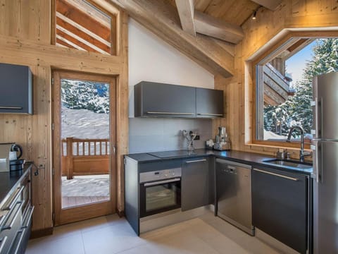 Chalet familial 5* avec jacuzzi et sauna à Courchevel - FR-1-562-11 Chalet in Saint-Bon-Tarentaise