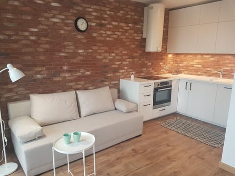 Seating area, kitchen