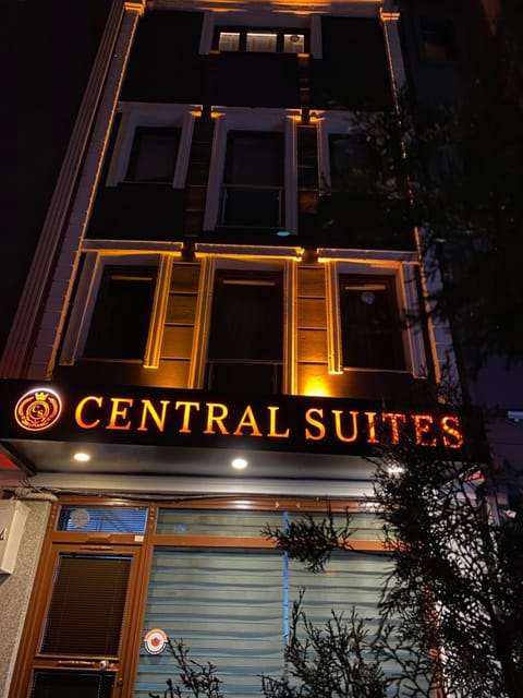 Property building, Facade/entrance, Property logo or sign