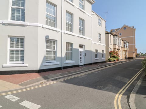 Beach Rose Apartment in Teignmouth