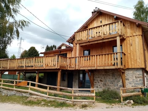 Chalet Le rustique vue sur le lac Chalet in Gérardmer