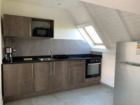 Coffee/tea facilities, Kitchen or kitchenette