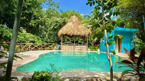 Swimming pool