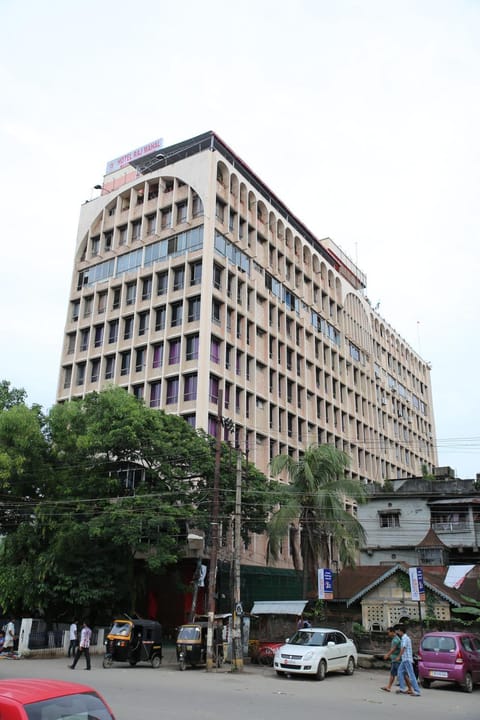 Property building, Facade/entrance