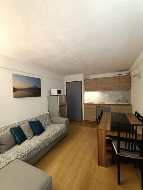 Appartement la Plagne,7 pers rénové Apartment in Mâcot-la-Plagne