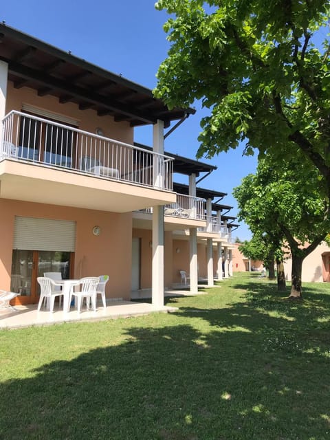 Ohana Apartments Camping Tiglio Apartment hotel in Sirmione