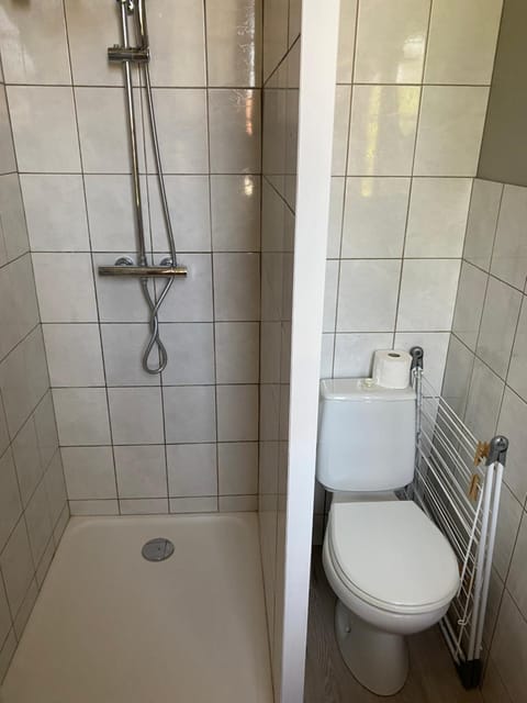 Les studios meublés de l'avenue Bouloumié Vittel Apartment in Vosges