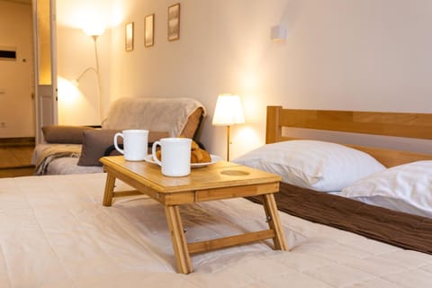 Coffee/tea facilities, Seating area, Breakfast