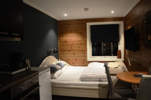 Bed, Coffee/tea facilities, Photo of the whole room