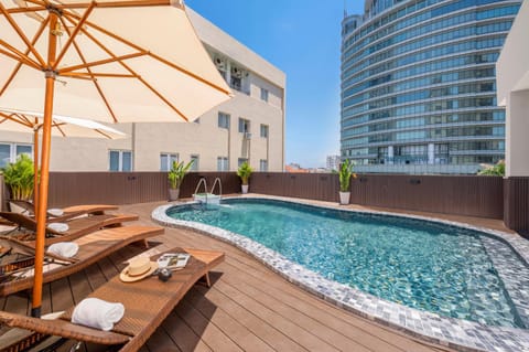 Patio, Day, View (from property/room), Swimming pool, sunbed