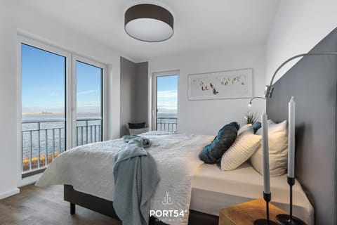 Bedroom, Bedroom