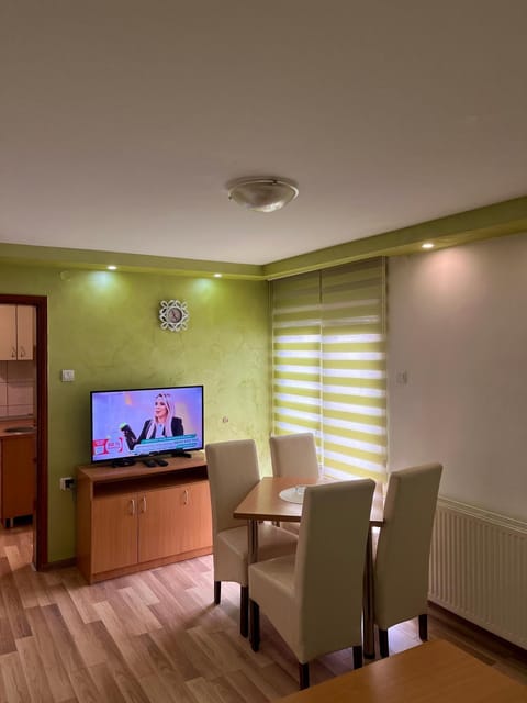 TV and multimedia, Seating area