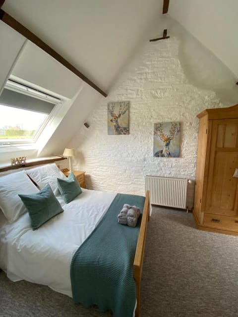 Photo of the whole room, Bedroom, children, Family