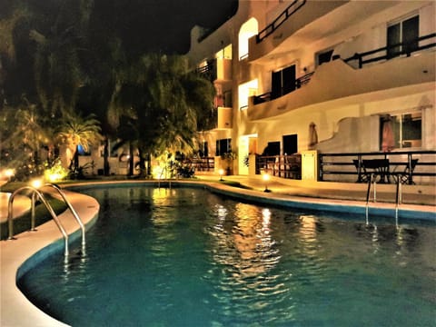Property building, City view, Pool view, Swimming pool, Swimming pool
